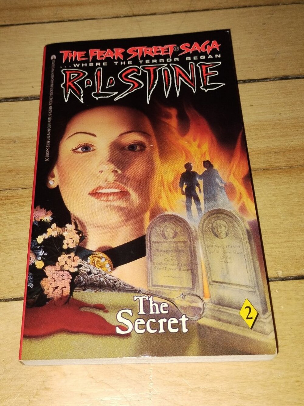 The Fear Street Saga: The Secret (R.L. Stine) Paperback